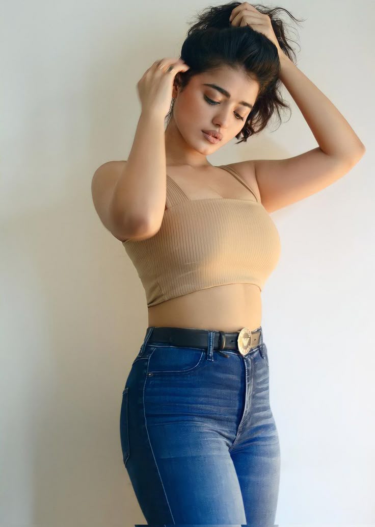 Russian Escorts Near The Park Hotel Connaught Place Delhi. 9953772009 Call Girls Service