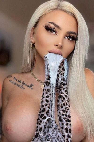 Russian Escorts near The Taj Palace New Delhi | Best Call Girls In Chanakyapuri