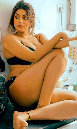 Call Girls in Noida Wave City Center Real Call Girls Noida 0 9953772009 Cash Payment Only